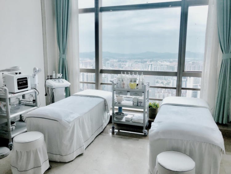 爱露蜜皮肤管理 爱露蜜皮肤管理