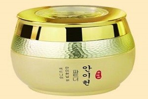 安怡轩化妆品