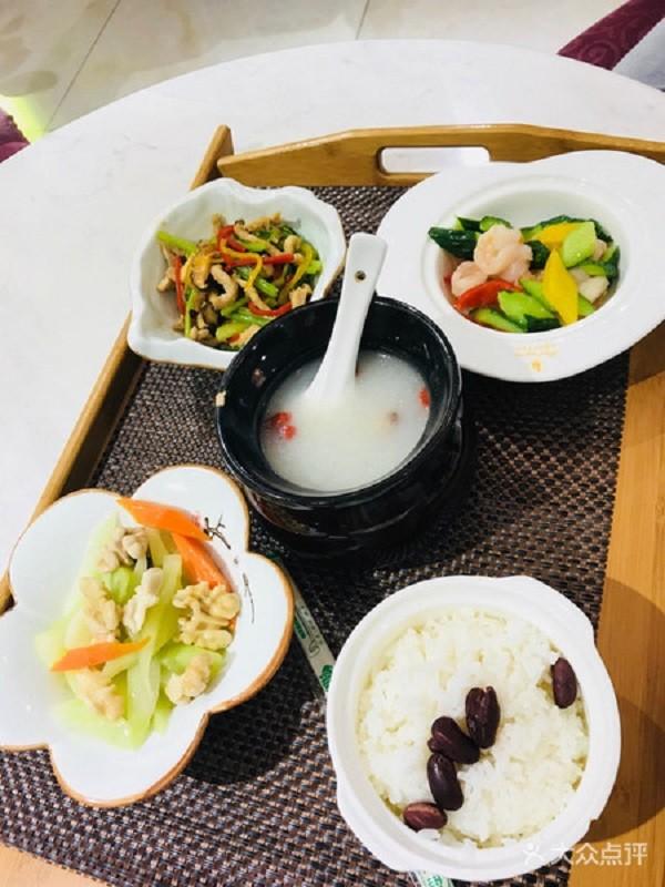 秦润