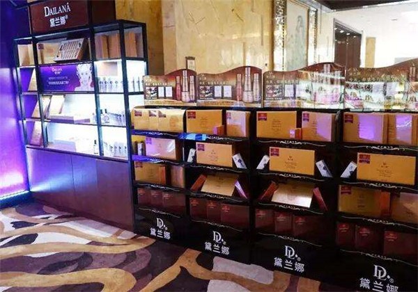 黛兰娜 黛兰娜