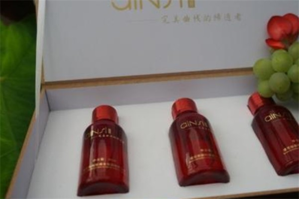 爱尼丝