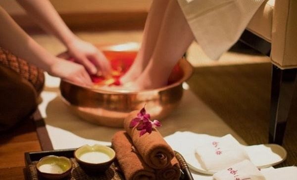 人名足保健 人名足保健
