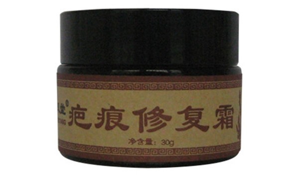 百凤堂化妆品