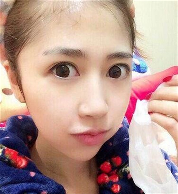红珊瑚面膜