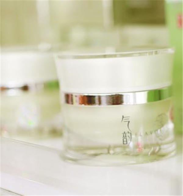 诗柏樱化妆品 诗柏樱化妆品