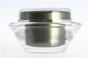 绿岛明珠化妆品